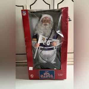 Vintage NFL Vikings 19” Santa plug in head & arm moves Christmas decor football